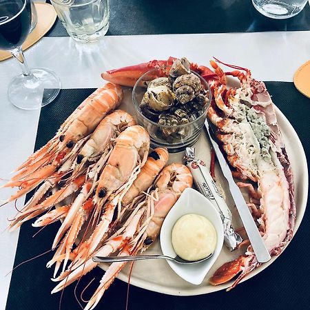Hotel 2 Etoiles Et Restaurant Le Galet Bleu Фура Екстериор снимка