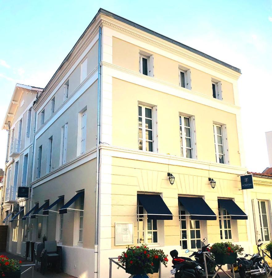 Hotel 2 Etoiles Et Restaurant Le Galet Bleu Фура Екстериор снимка