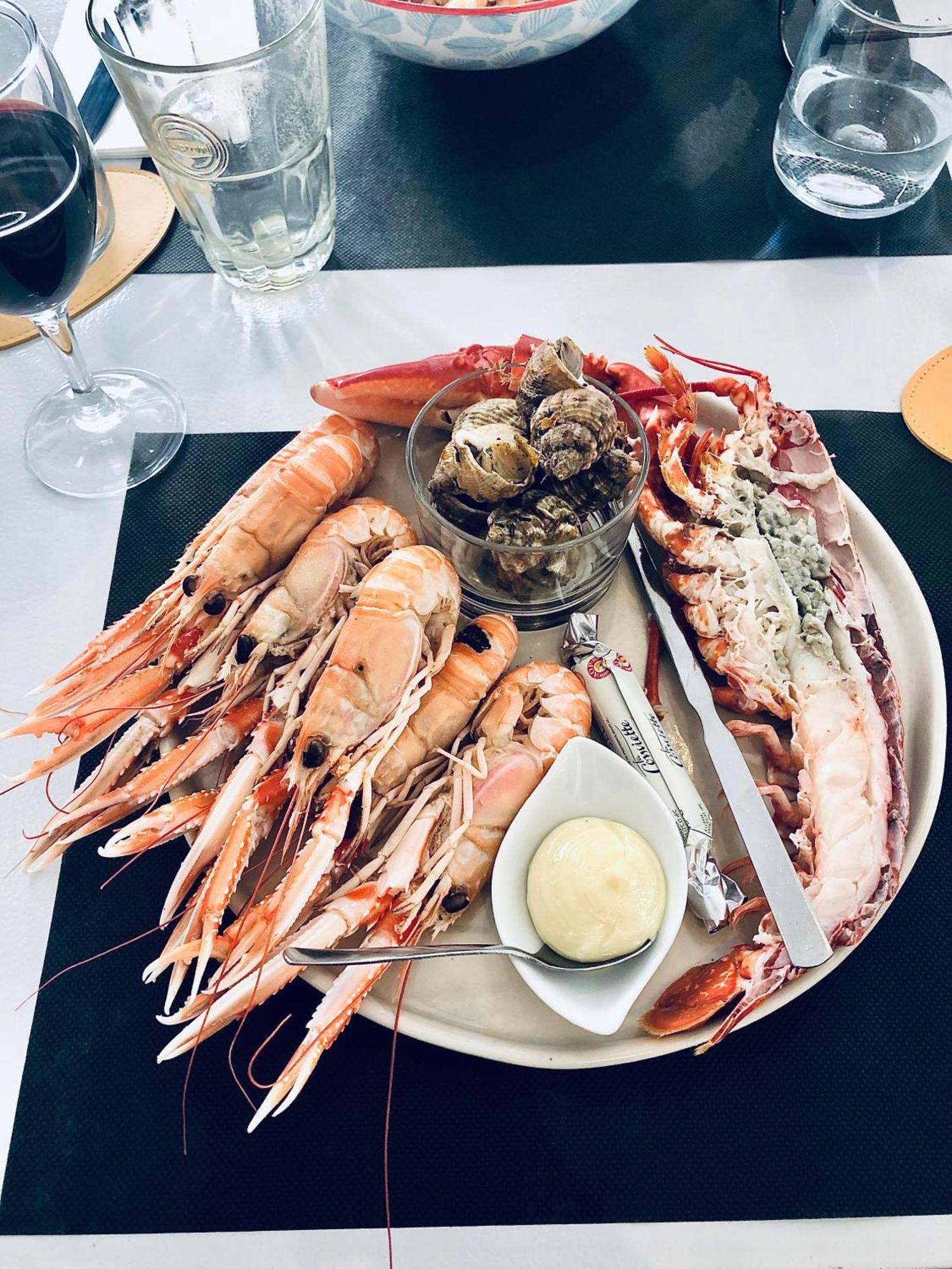 Hotel 2 Etoiles Et Restaurant Le Galet Bleu Фура Екстериор снимка